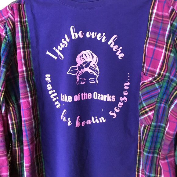 Upcycled Flannel Tee, Size M-L: Oversized Lake of the Ozarks Graphic T-Shirt - Picture 4 of 10